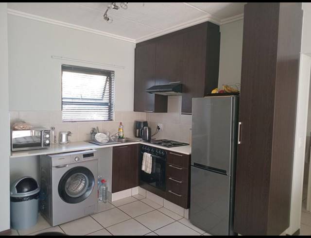 1 BEDROOM APARTMENT FOR SALE IN PAULSHOF